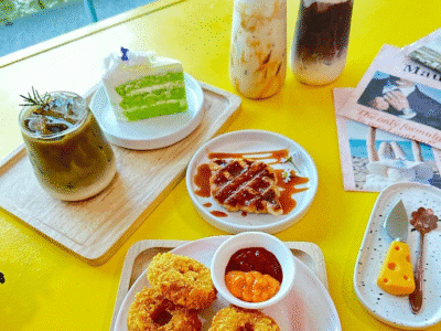 Shalala Cafe' X Studio (ชาลาล่า คาเฟ่)