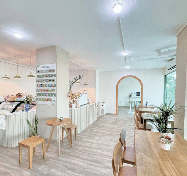 Shalala Cafe' X Studio (ชาลาล่า คาเฟ่)