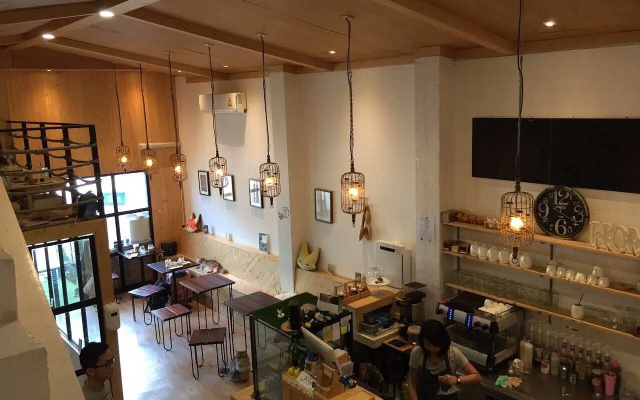 Little Zoo Cafe (On Nut, People Park)