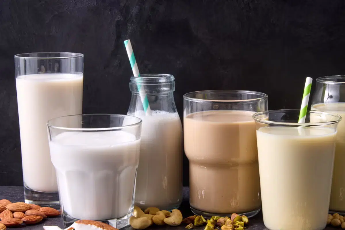 How to Make a Dirty Latte at Home 3 D Matcha 6