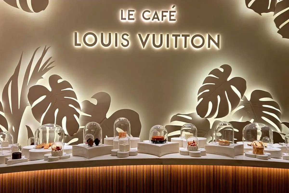 LV 1