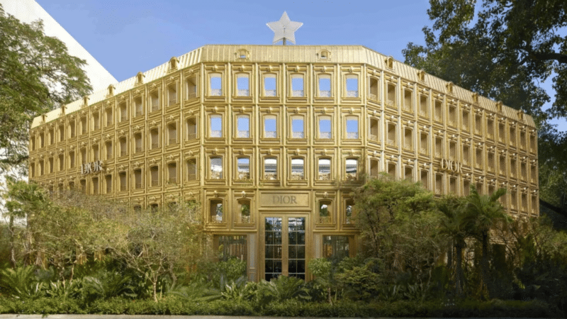 Dior Cafe Bangkok: What to Know Before You Go 17 elling 3